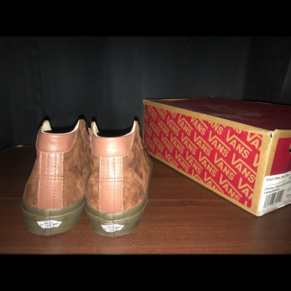 Vans Court Mid DX - Picture 4 of 5